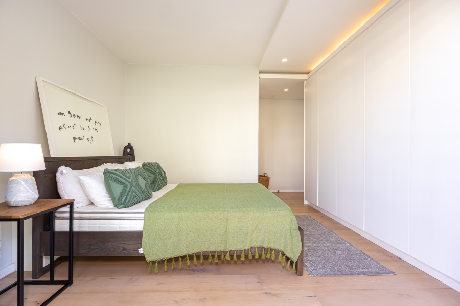 To Let 2 Bedroom Property for Rent in Sea Point Western Cape